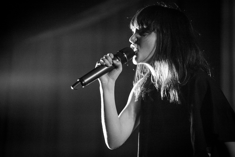 Chvrches, Crystal Ballroom, photo by Tojo Andrianarivo