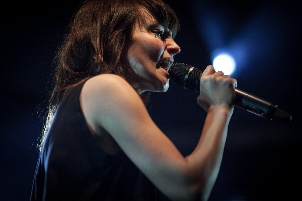 Chvrches, Crystal Ballroom, photo by Tojo Andrianarivo