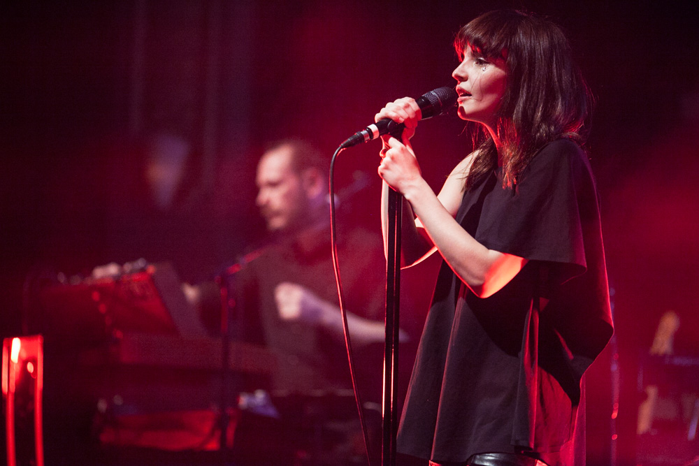 Chvrches, Crystal Ballroom, photo by Tojo Andrianarivo