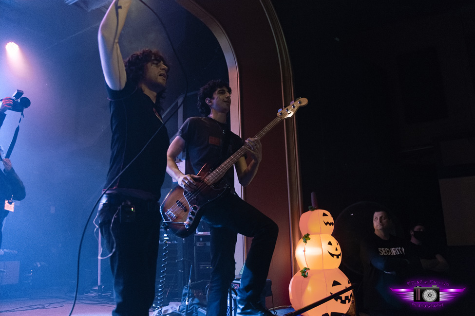 poptropicaslutz, Hawthorne Theatre, photo by Joshua Hathaway