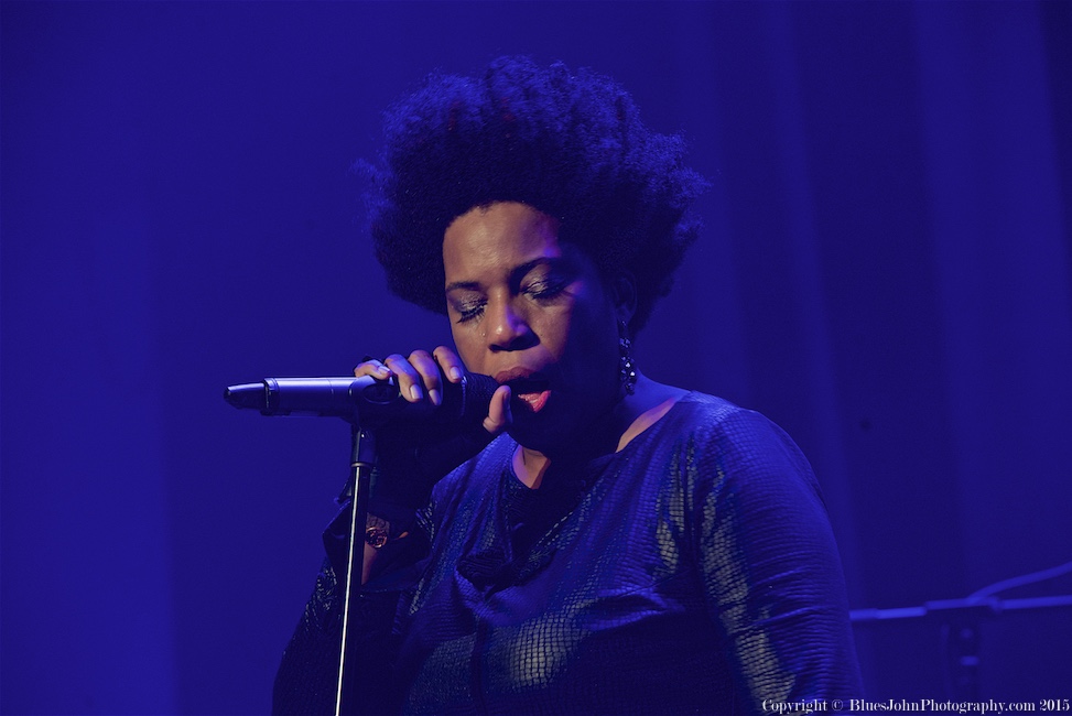 Macy Gray, Revolution Hall, photo by John Alcala
