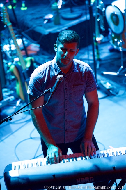 Valise, Revolution Hall, photo by John Alcala