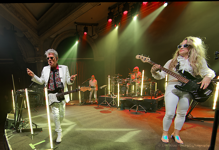 Thompson Twins' Tom Bailey, Crystal Ballroom, photo by John Alcala