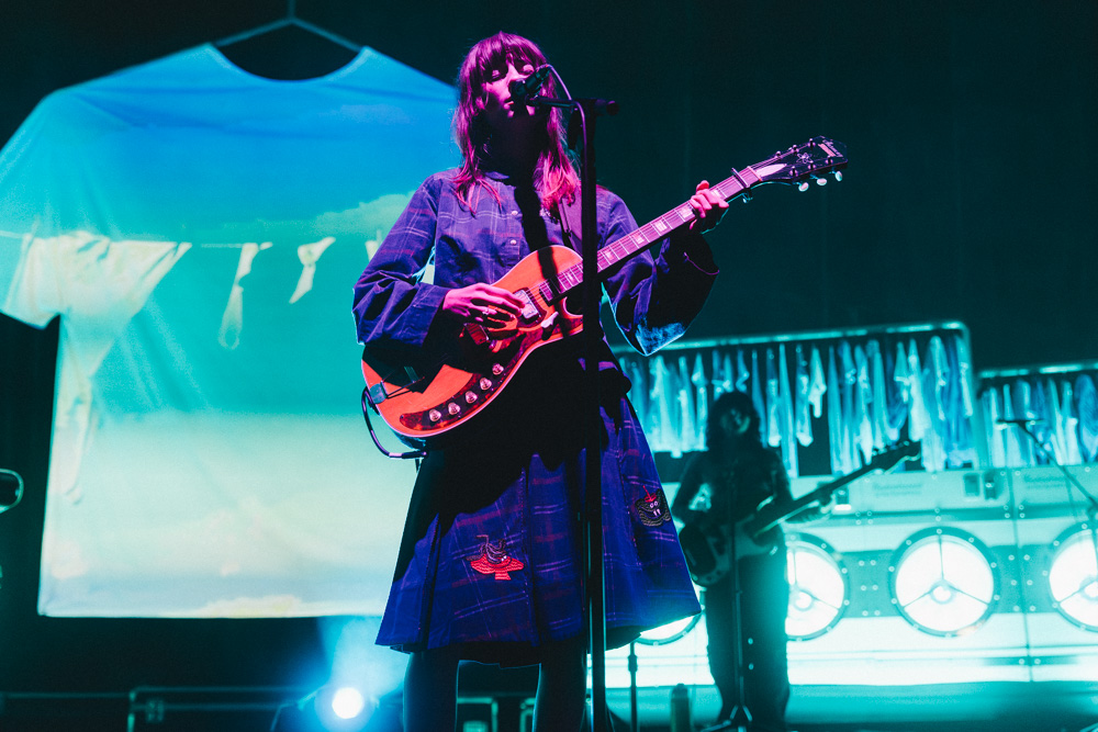Faye Webster, Edgefield Amphitheater, photo by Blake Sourisseau