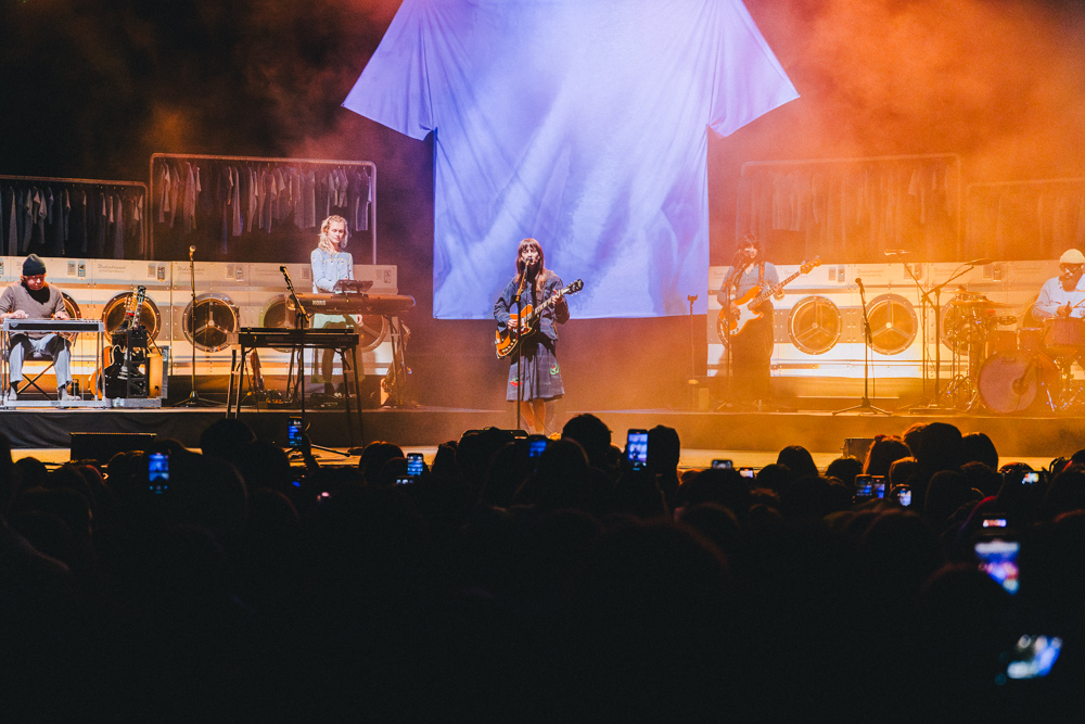 Faye Webster, Edgefield Amphitheater, photo by Blake Sourisseau