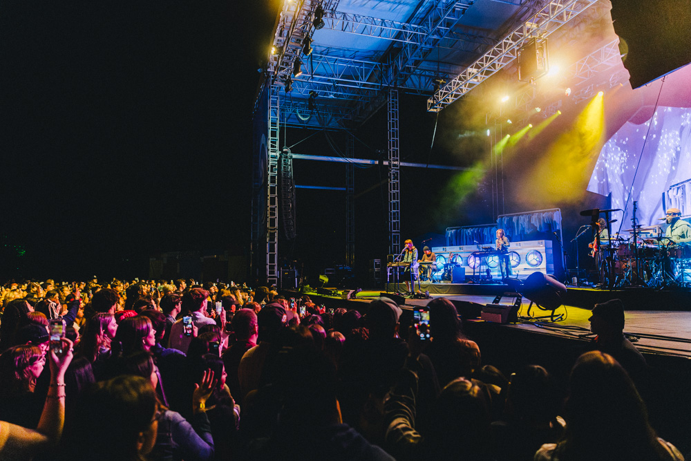 Faye Webster, Edgefield Amphitheater, photo by Blake Sourisseau