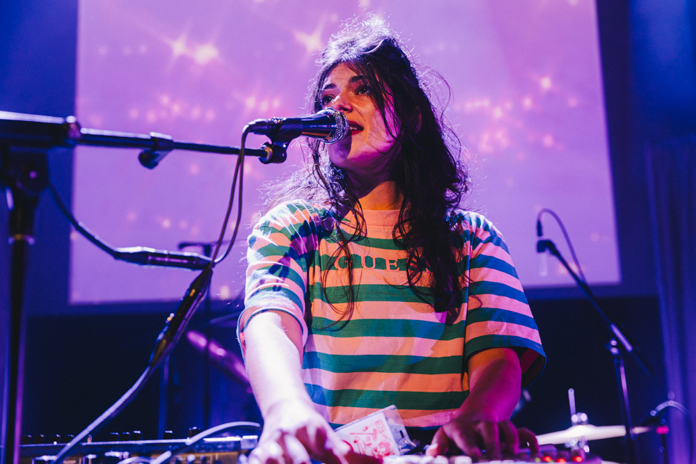 Pearl & The Oysters, Revolution Hall, photo by Blake Sourisseau