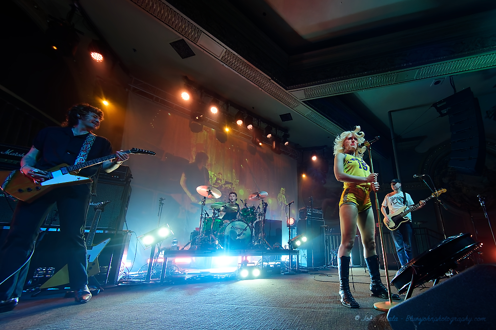 Amyl and The Sniffers, Crystal Ballroom, photo by John Alcala