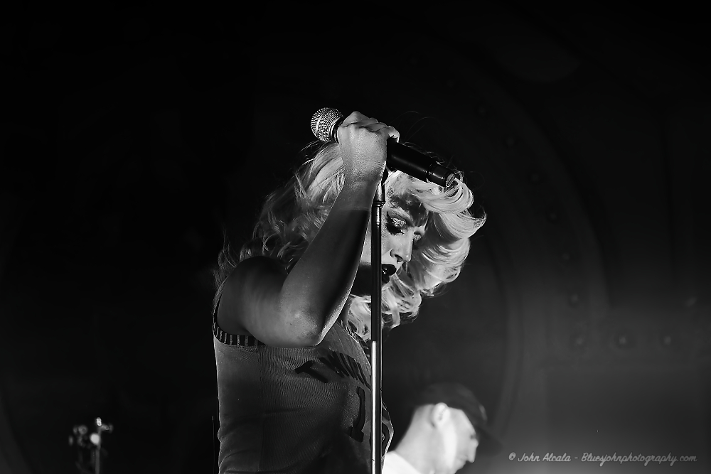 Amyl and The Sniffers, Crystal Ballroom, photo by John Alcala