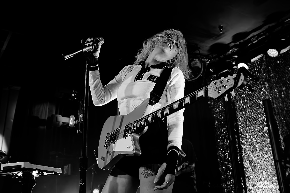 Lights, Wonder Ballroom, photo by John Alcala