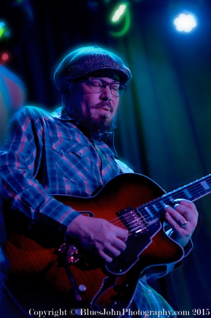 Hailey Niswanger, Dante's, photo by John Alcala