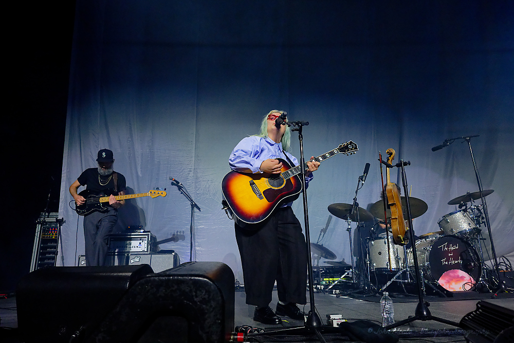 The Head And The Heart, Moda Center, photo by John Alcala