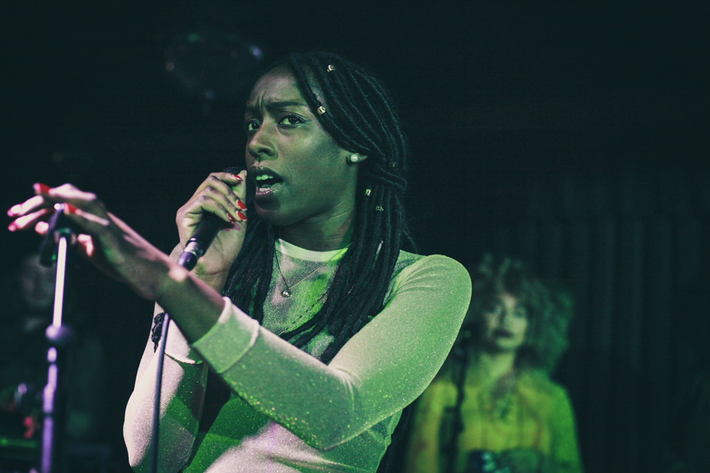 Blossom, Girl Fest, Lola's Room, photo by Tojo Andrianarivo