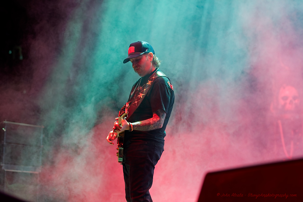 Lamb of God, Theater of the Clouds, photo by John Alcala