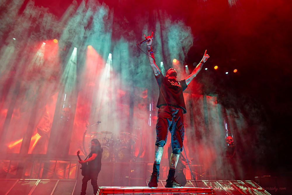 Lamb of God, Theater of the Clouds, photo by John Alcala