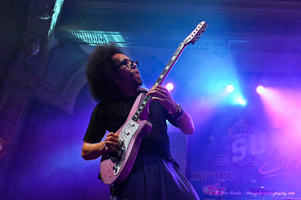Honey Revenge, Crystal Ballroom, photo by John Alcala