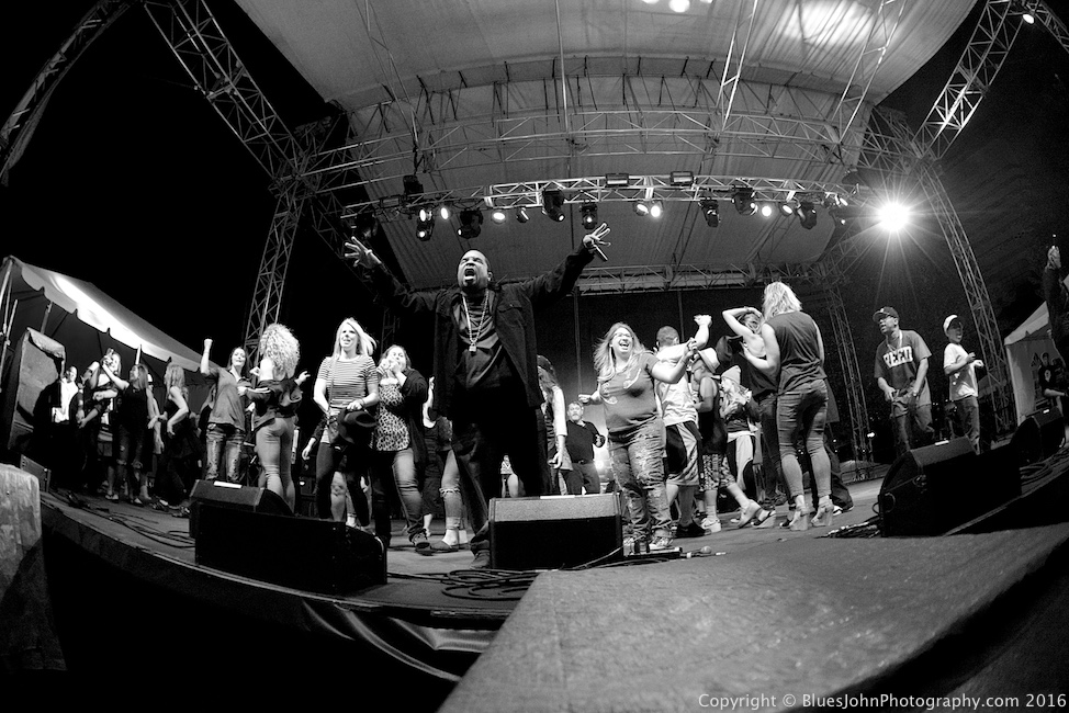 Sir Mix-A-Lot, Tom McCall Waterfront Park, photo by John Alcala