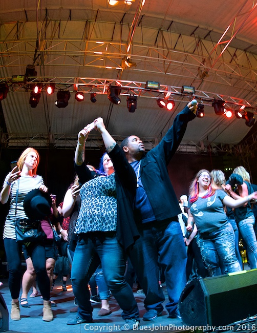Sir Mix-A-Lot, Tom McCall Waterfront Park, photo by John Alcala
