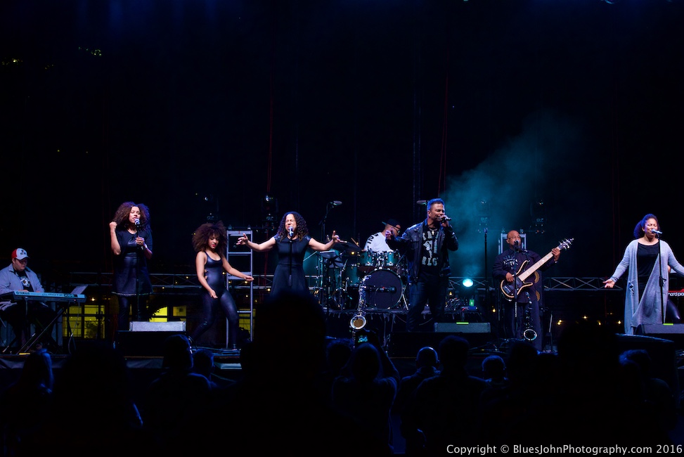 Patrick Lamb, Tom McCall Waterfront Park, photo by John Alcala