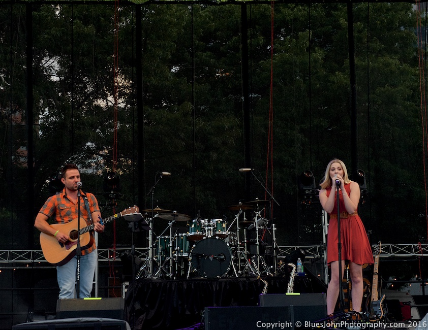 Lovey James, Tom McCall Waterfront Park, photo by John Alcala