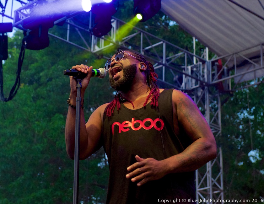 Nehemiah Booker, Tom McCall Waterfront Park, photo by John Alcala