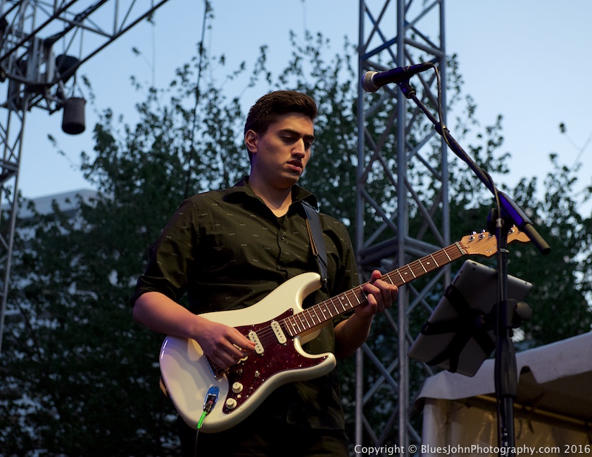 Nehemiah Booker, Tom McCall Waterfront Park, photo by John Alcala