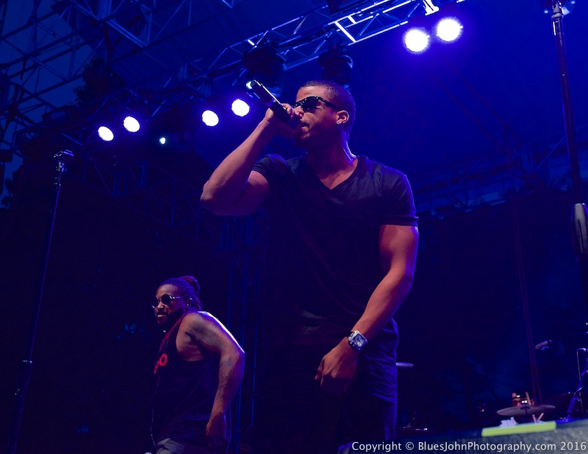 Nehemiah Booker, Tom McCall Waterfront Park, photo by John Alcala