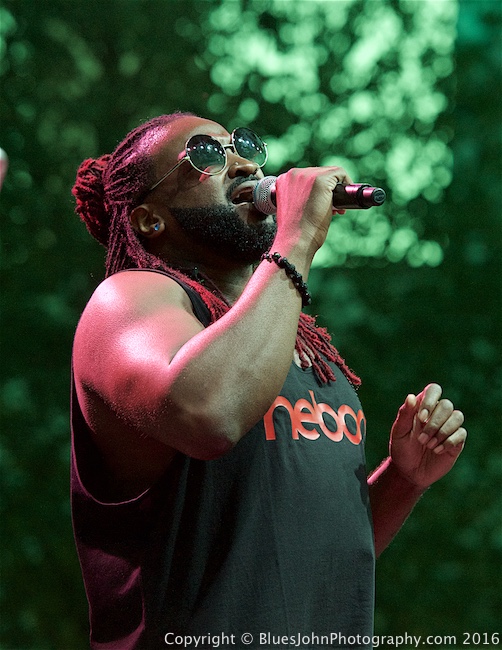 Nehemiah Booker, Tom McCall Waterfront Park, photo by John Alcala