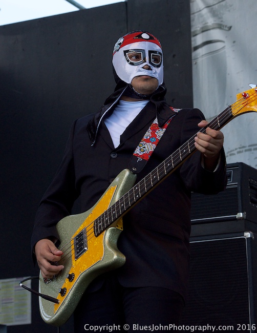 Waterfront Blues Festival, Tom McCall Waterfront Park, photo by John Alcala