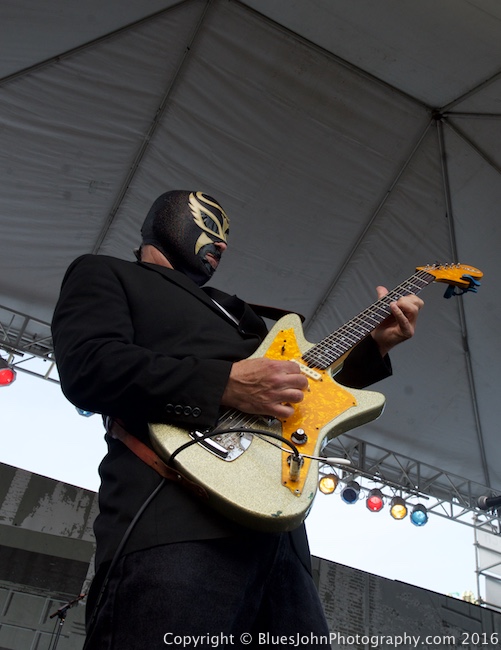 Waterfront Blues Festival, Tom McCall Waterfront Park, photo by John Alcala