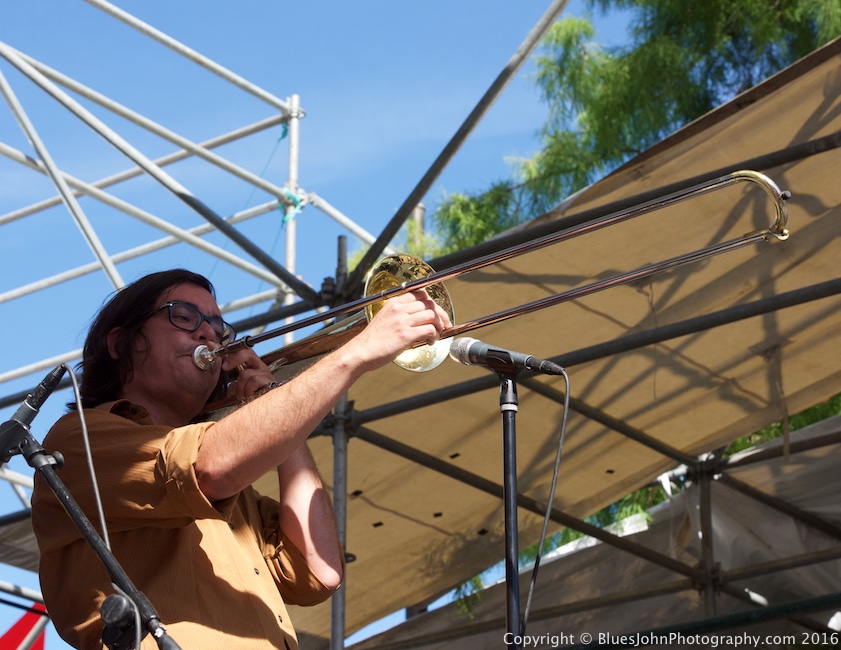 Waterfront Blues Festival, Tom McCall Waterfront Park, photo by John Alcala