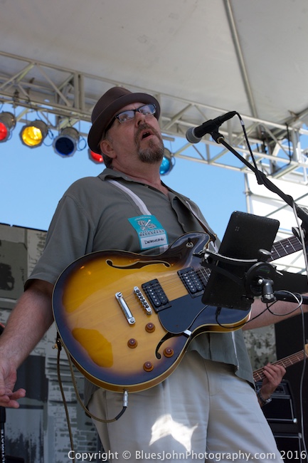 Waterfront Blues Festival, Tom McCall Waterfront Park, photo by John Alcala