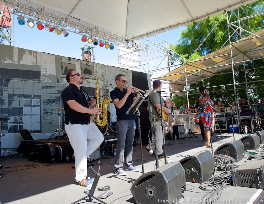 Waterfront Blues Festival, Tom McCall Waterfront Park, photo by John Alcala