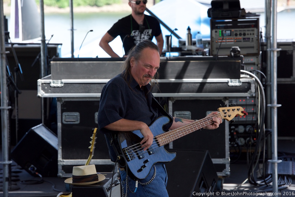 Waterfront Blues Festival, Tom McCall Waterfront Park, photo by John Alcala