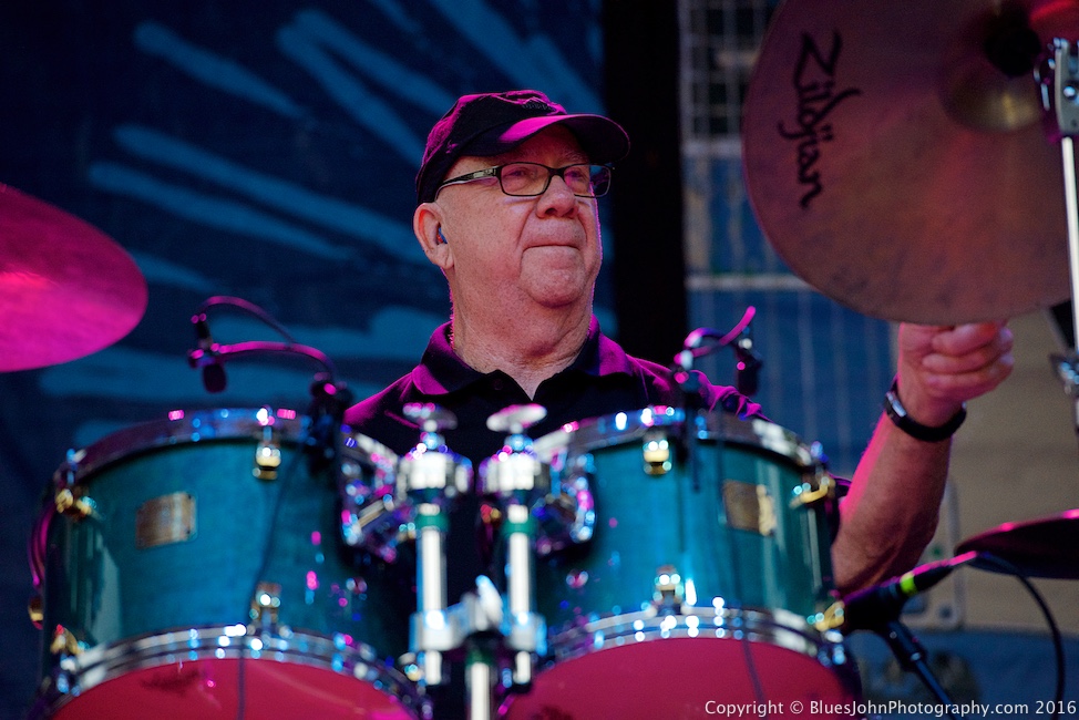 Waterfront Blues Festival, Tom McCall Waterfront Park, photo by John Alcala
