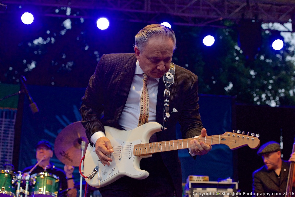 Waterfront Blues Festival, Tom McCall Waterfront Park, photo by John Alcala