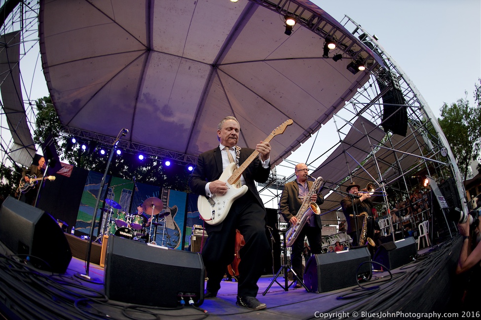 Waterfront Blues Festival, Tom McCall Waterfront Park, photo by John Alcala