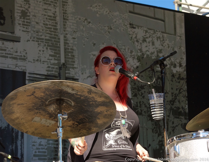 Waterfront Blues Festival, Tom McCall Waterfront Park, photo by John Alcala