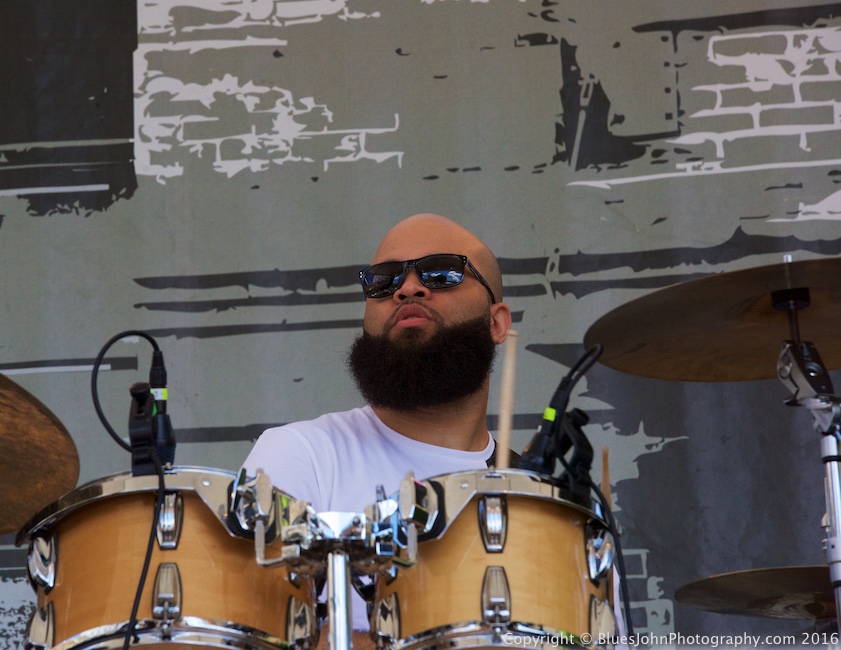 Lilla, Waterfront Blues Festival, Tom McCall Waterfront Park, photo by John Alcala