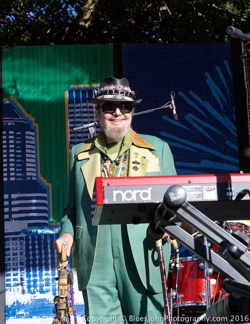 Waterfront Blues Festival, Tom McCall Waterfront Park, photo by John Alcala