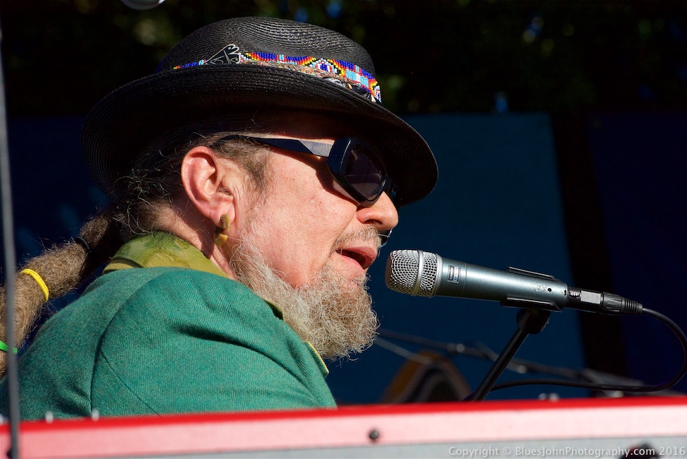 Waterfront Blues Festival, Tom McCall Waterfront Park, photo by John Alcala