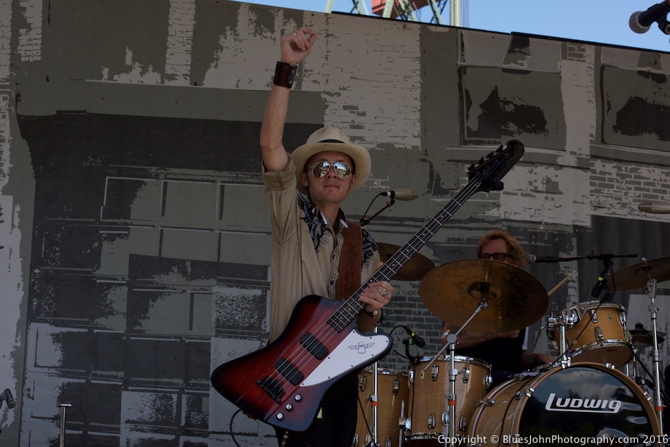Too Slim & The Taildraggers, Waterfront Blues Festival, Tom McCall Waterfront Park, photo by John Alcala