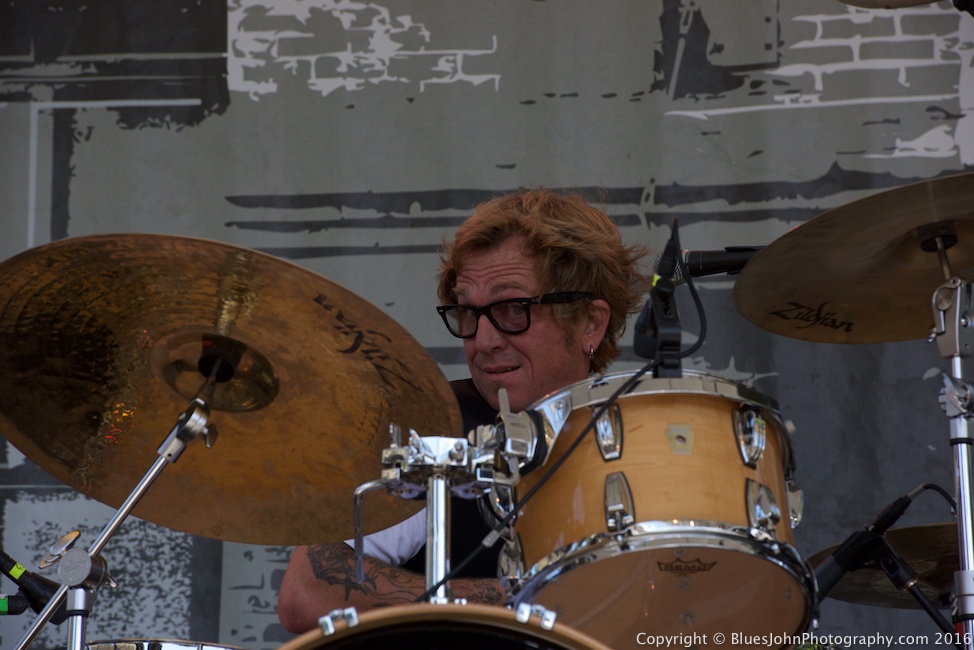 Too Slim & The Taildraggers, Waterfront Blues Festival, Tom McCall Waterfront Park, photo by John Alcala