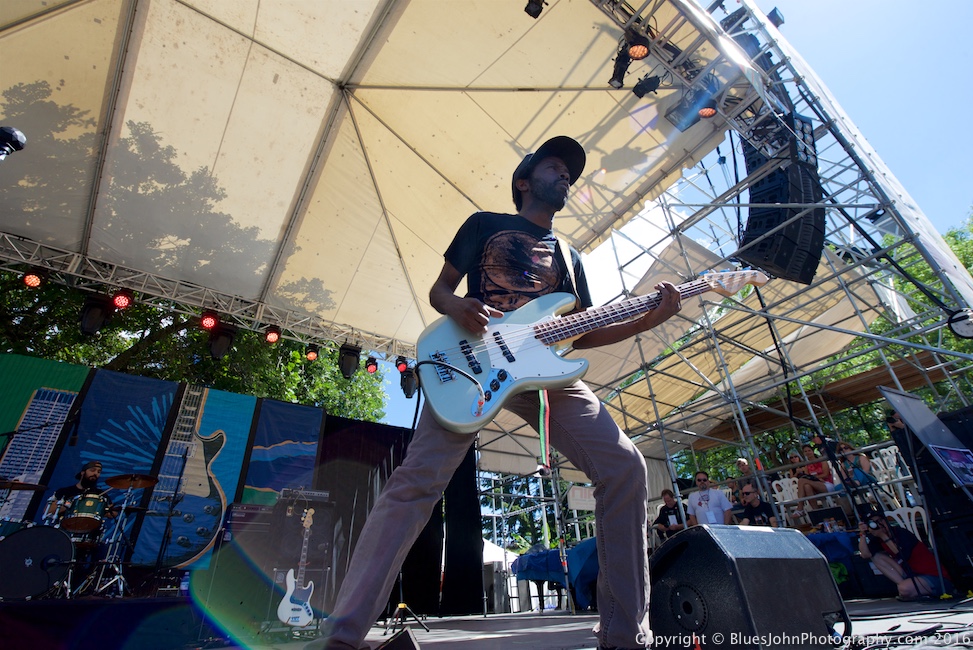 Ayron Jones and The Way, Waterfront Blues Festival, Tom McCall Waterfront Park, photo by John Alcala