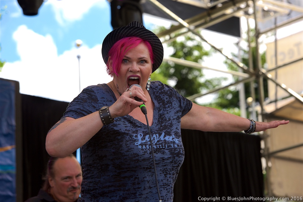 Waterfront Blues Festival, Tom McCall Waterfront Park, photo by John Alcala