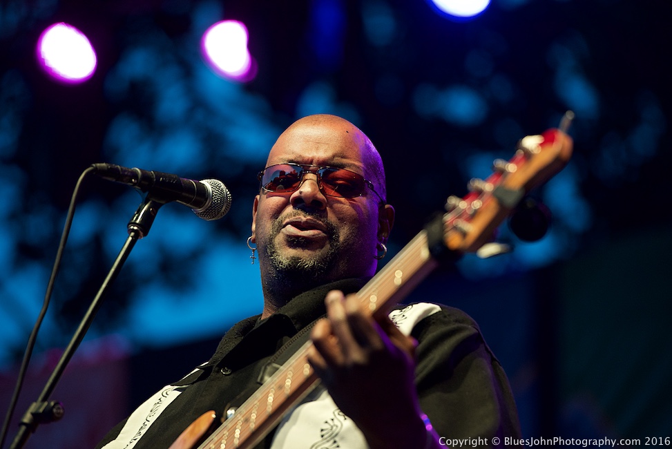 Curtis Salgado, Waterfront Blues Festival, Tom McCall Waterfront Park, photo by John Alcala