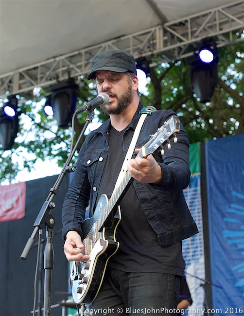 Waterfront Blues Festival, Tom McCall Waterfront Park, photo by John Alcala
