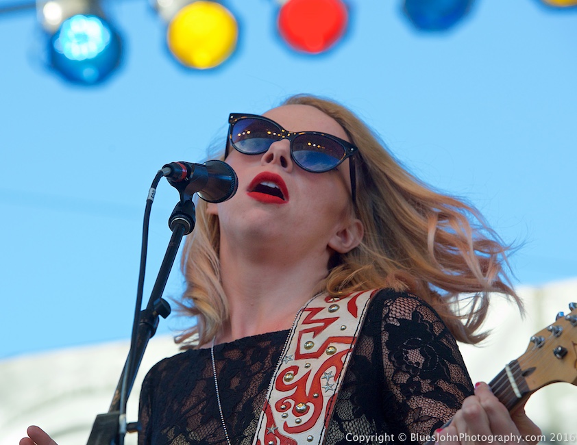 Waterfront Blues Festival, Tom McCall Waterfront Park, photo by John Alcala