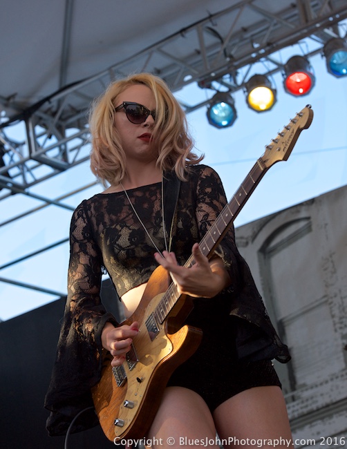 Waterfront Blues Festival, Tom McCall Waterfront Park, photo by John Alcala