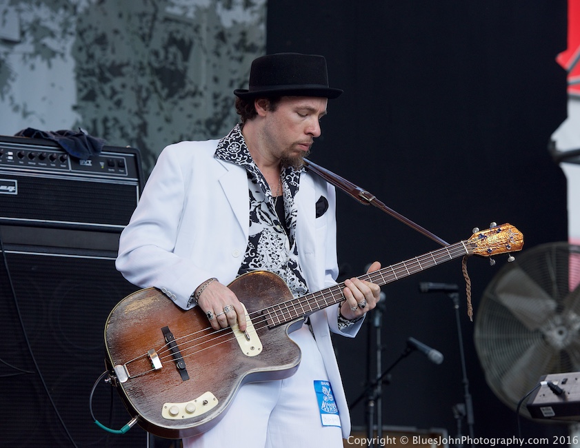 Waterfront Blues Festival, Tom McCall Waterfront Park, photo by John Alcala